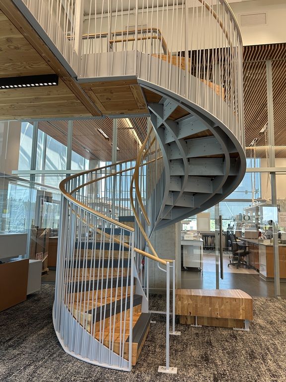 Phil and Penny Knight Campus for Accelerating Scientific Impact at the University of Oregon full stair